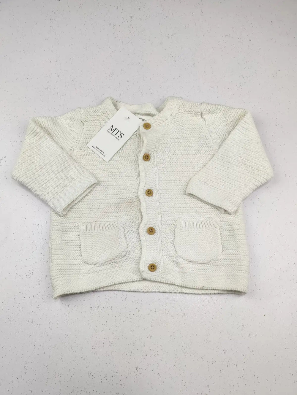 Buy online pre-used pre-loved 100% authentic & Original branded Next (KWB-4113) available in Pakistan. Top international brands avilable.