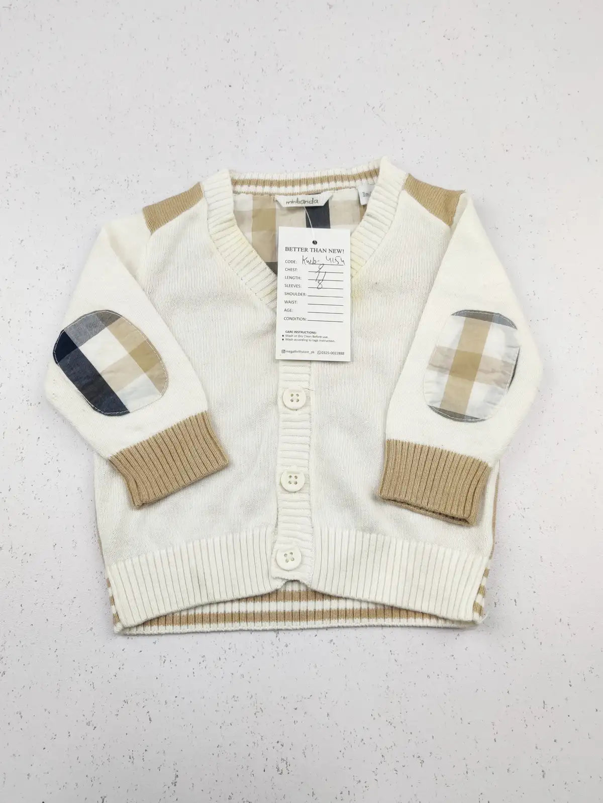 Buy online pre-used pre-loved 100% authentic & Original branded Minibanda (KWB-4154) available in Pakistan. Top international brands avilable.