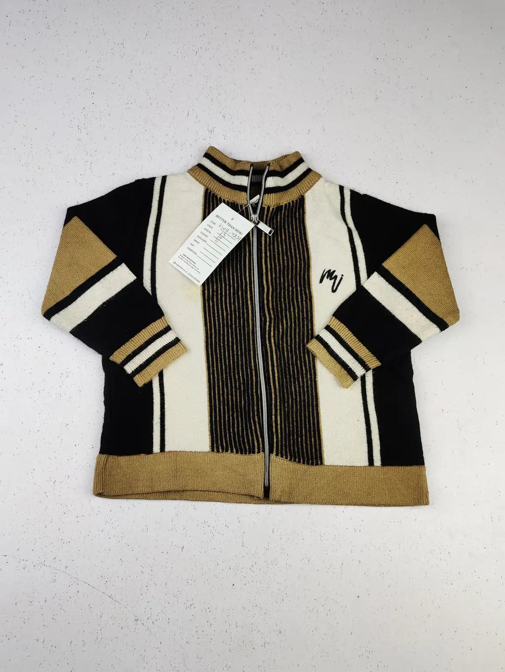 Buy online pre-used pre-loved 100% authentic & Original branded River Island (KWB-4271) available in Pakistan. Top international brands avilable.