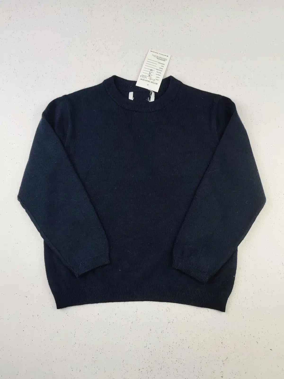 Buy online pre-used pre-loved 100% authentic & Original branded Unknown Brand (KWB-4322) available in Pakistan. Top international brands avilable.