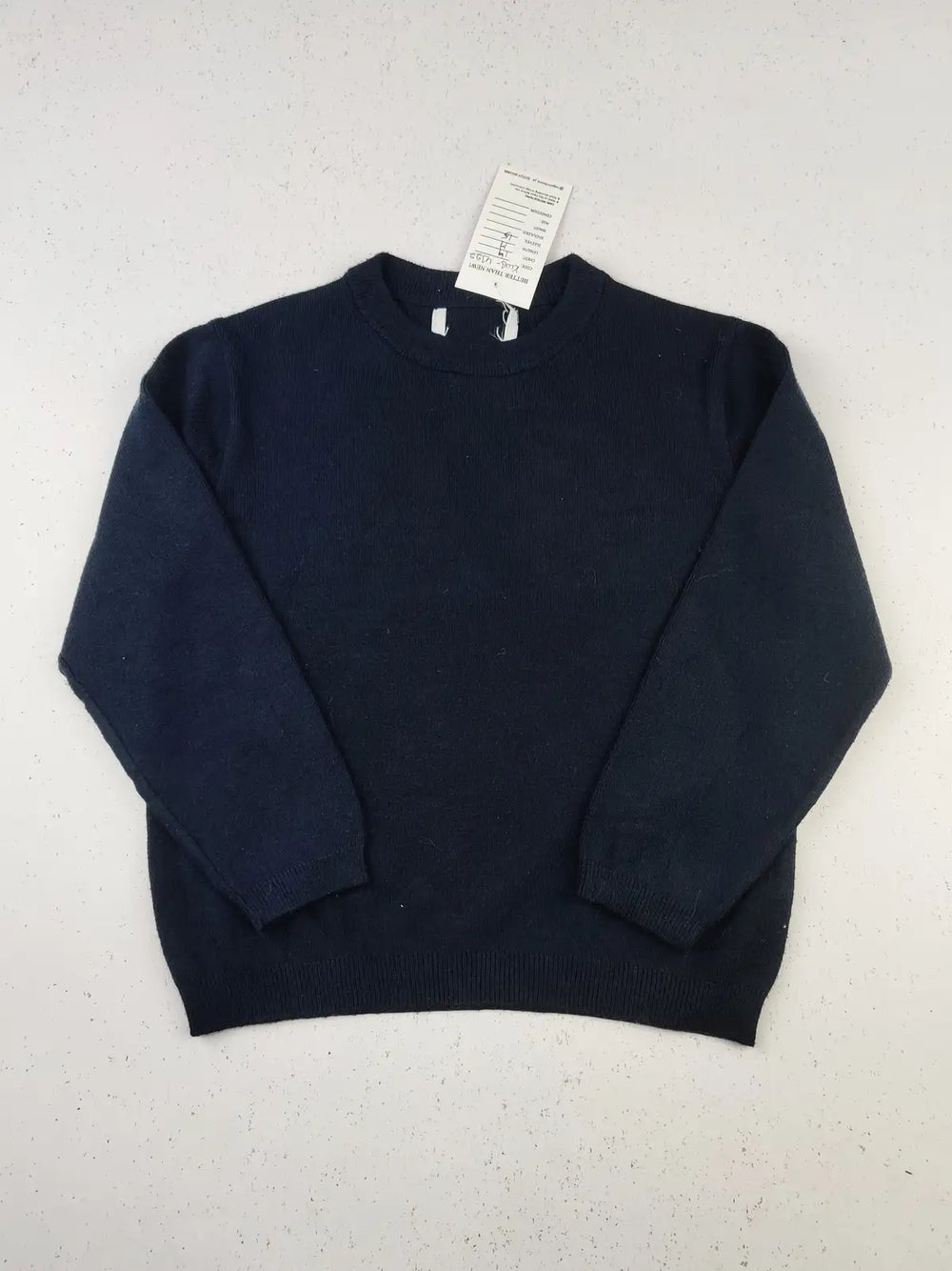 Buy online pre-used pre-loved 100% authentic & Original branded Unknown Brand (KWB-4322) available in Pakistan. Top international brands avilable.