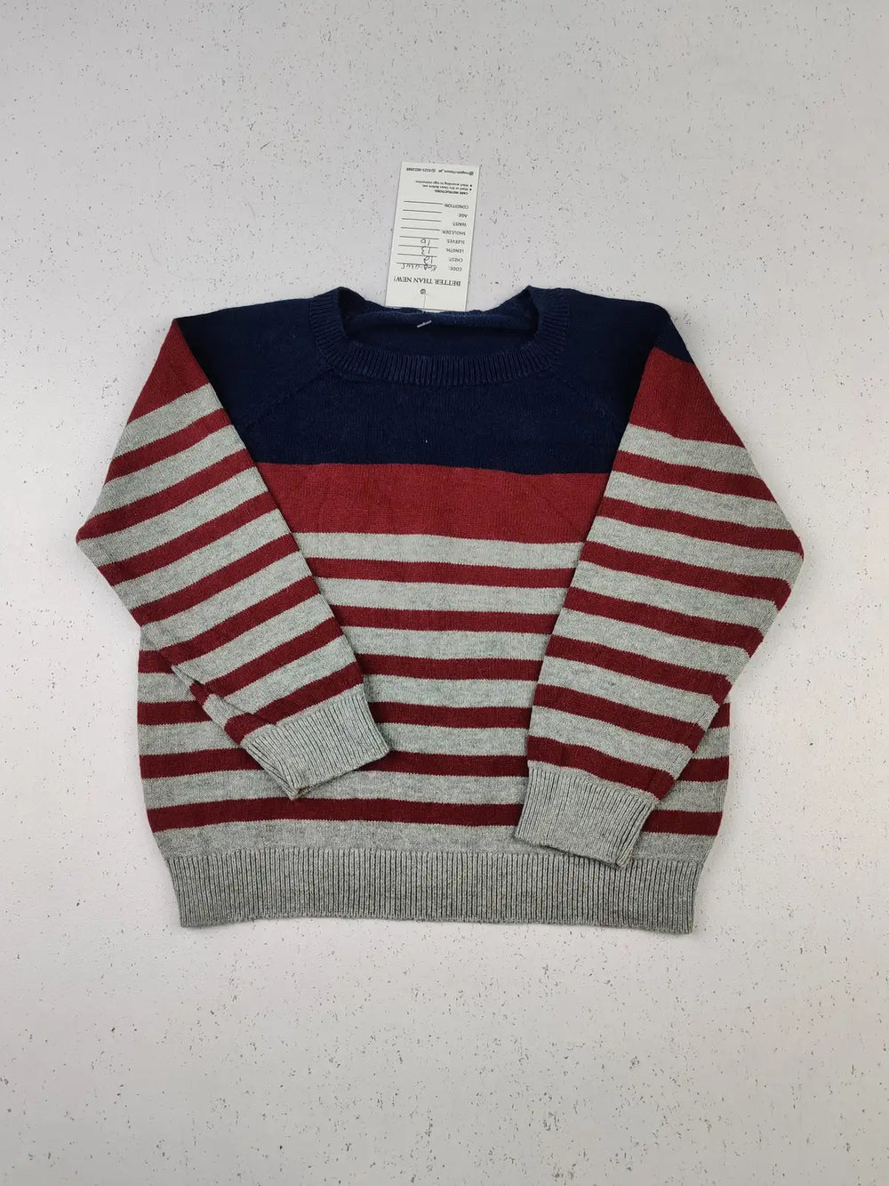 Buy online pre-used pre-loved 100% authentic & Original branded Unknown Brand (KWB-4345) available in Pakistan. Top international brands avilable.