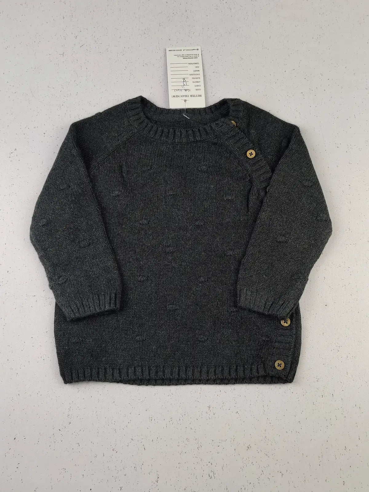 Buy online pre-used pre-loved 100% authentic & Original branded Unknown Brand (KWB-4347) available in Pakistan. Top international brands avilable.