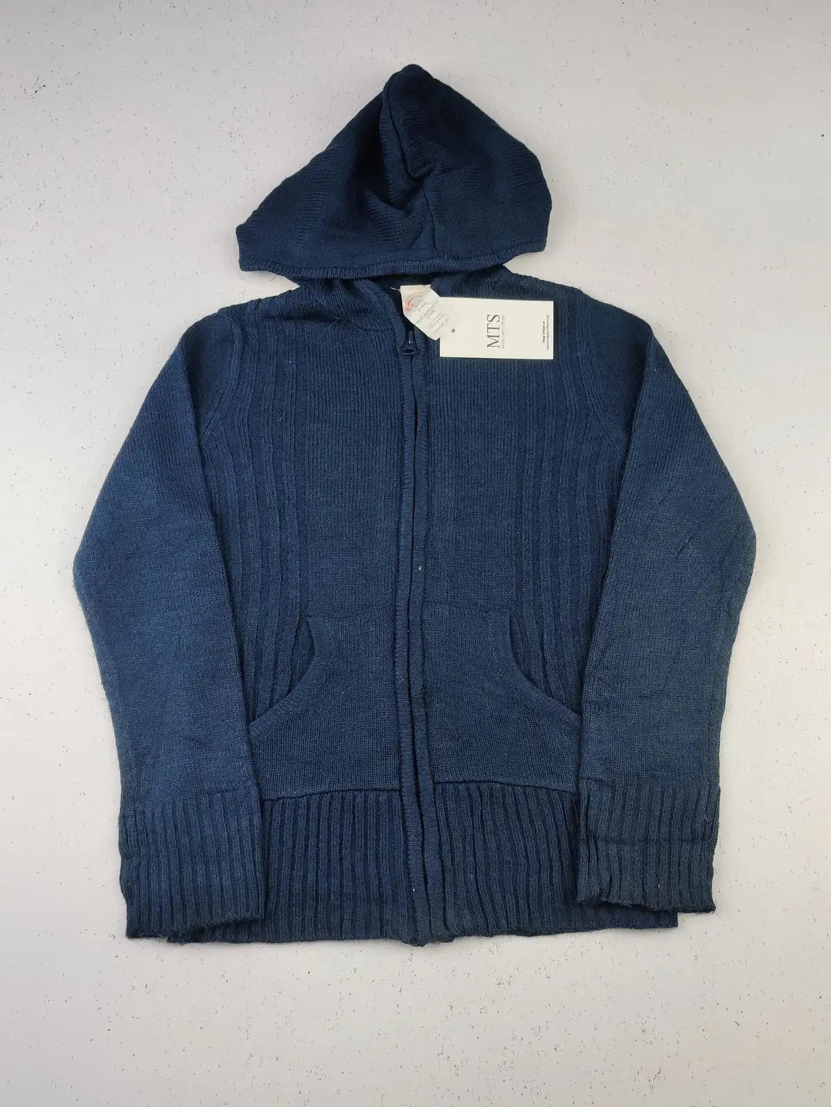 Buy online pre-used pre-loved 100% authentic & Original branded Wonder Nation (KWB-4414) available in Pakistan. Top international brands avilable.