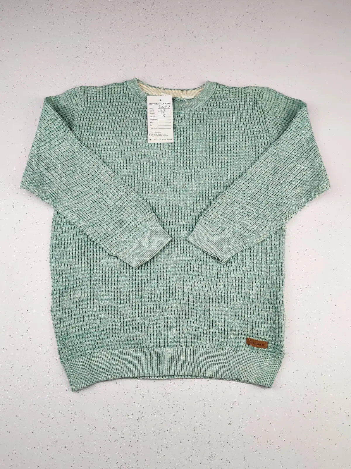 Buy online pre-used pre-loved 100% authentic & Original branded Unknown Brand (KWB-4456) available in Pakistan. Top international brands avilable.