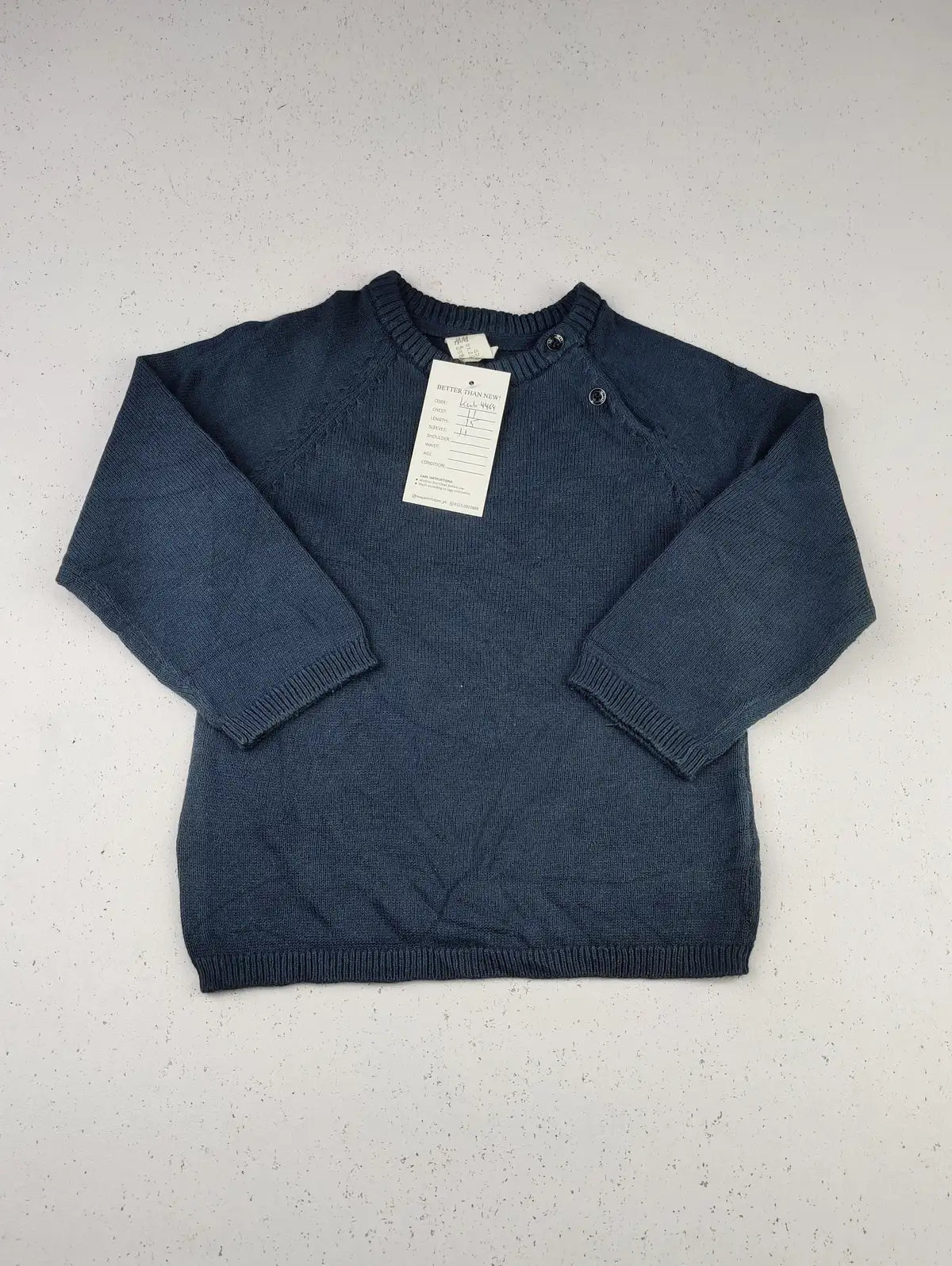 Buy online pre-used pre-loved 100% authentic & Original branded H&M (KWB-4464) available in Pakistan. Top international brands avilable.