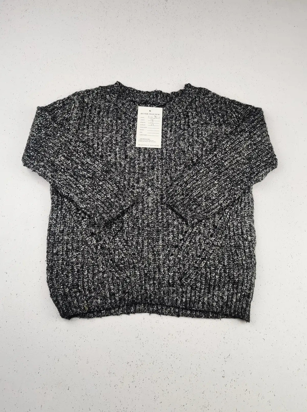 Buy online pre-used pre-loved 100% authentic & Original branded Unknown Brand (KWB-4517) available in Pakistan. Top international brands avilable.