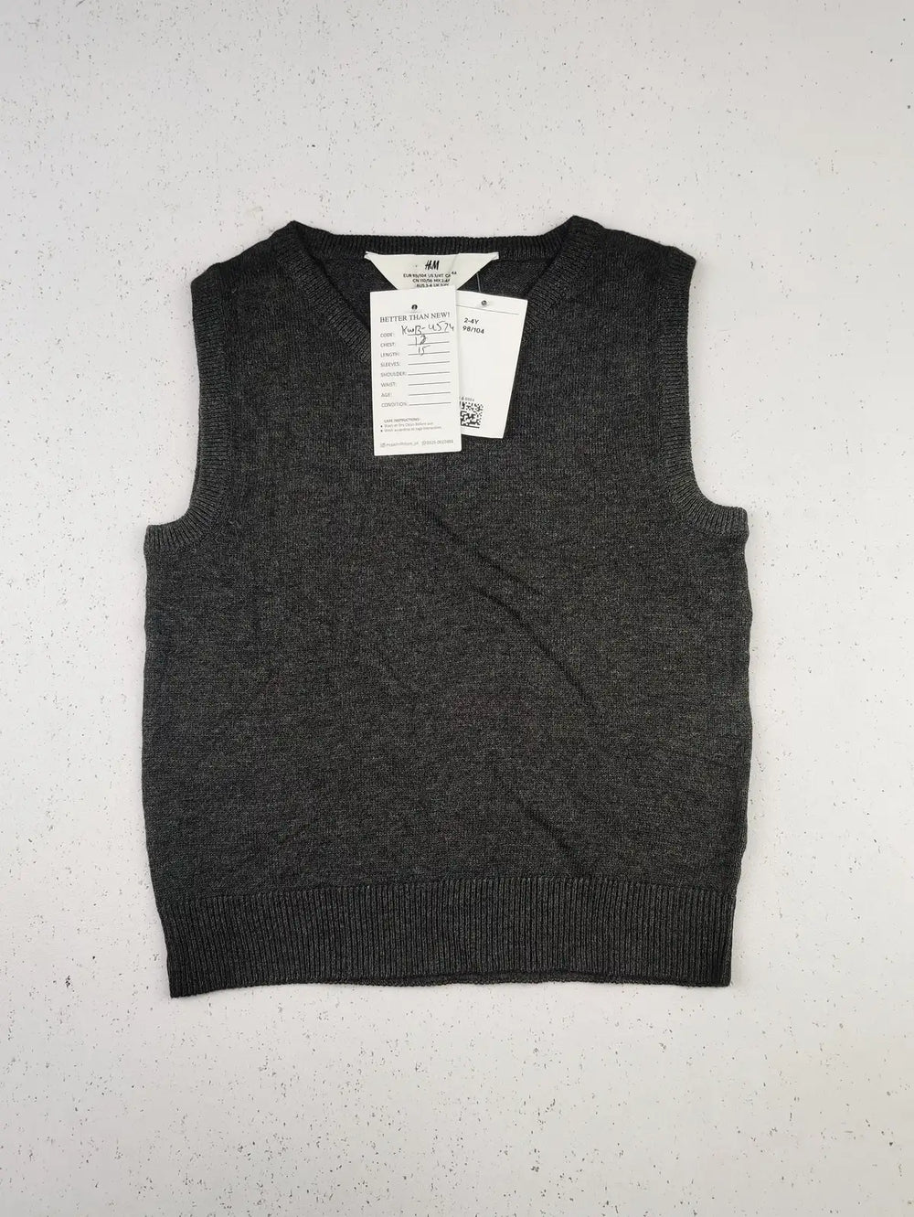 Buy online pre-used pre-loved 100% authentic & Original branded H&M (KWB-4574) available in Pakistan. Top international brands avilable.