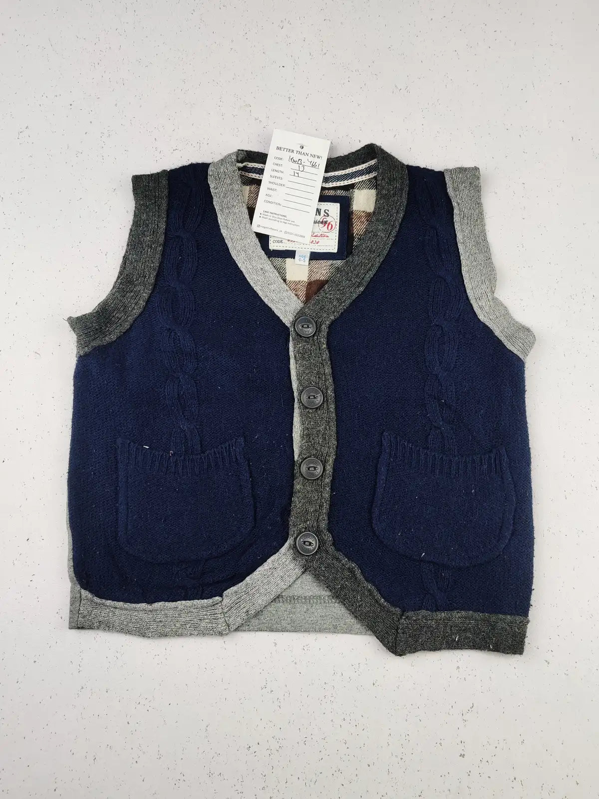 Buy online pre-used pre-loved 100% authentic & Original branded J Jeans (KWB-4661) available in Pakistan. Top international brands avilable.