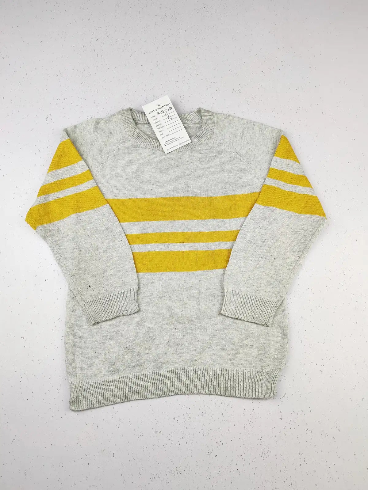 Buy online pre-used pre-loved 100% authentic & Original branded Unknown Brand (KWB-4682) available in Pakistan. Top international brands avilable.