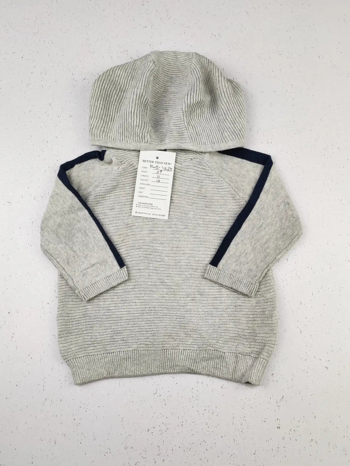 Buy online pre-used pre-loved 100% authentic & Original branded Fred & Flo (KWB-4683) available in Pakistan. Top international brands avilable.