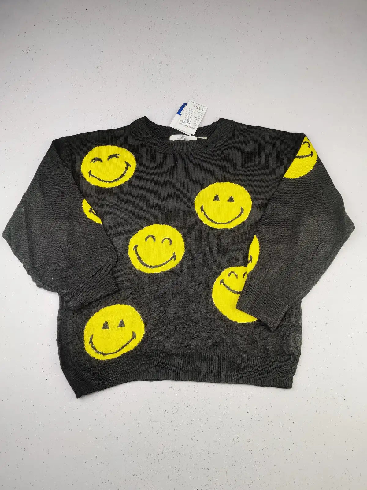 Buy online pre-used pre-loved 100% authentic & Original branded H&M (KWB-4692) available in Pakistan. Top international brands avilable.