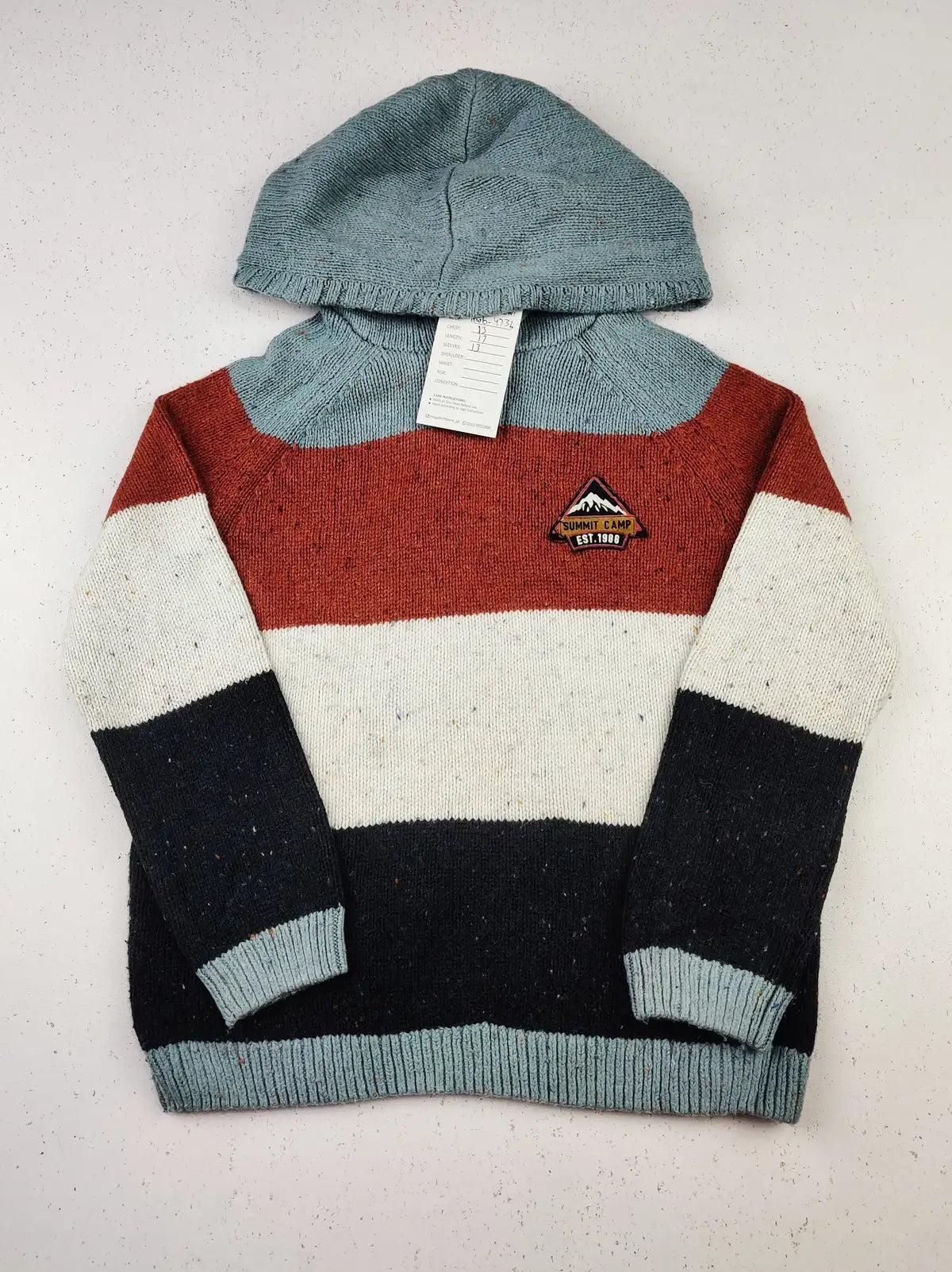 Buy online pre-used pre-loved 100% authentic & Original branded Fatface (KWB-4736) available in Pakistan. Top international brands avilable.