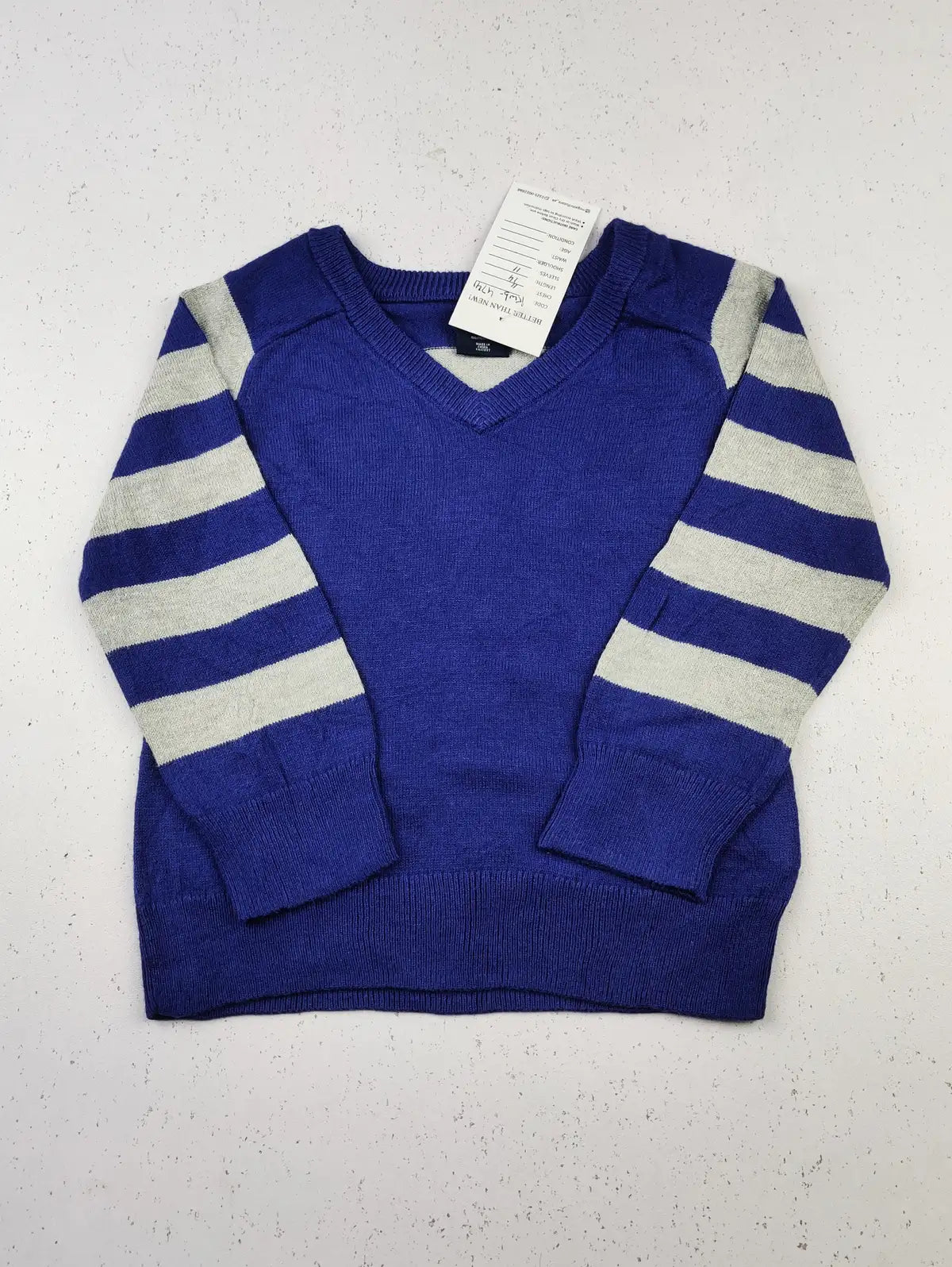 Buy online pre-used pre-loved 100% authentic & Original branded Gap (KWB-4741) available in Pakistan. Top international brands avilable.