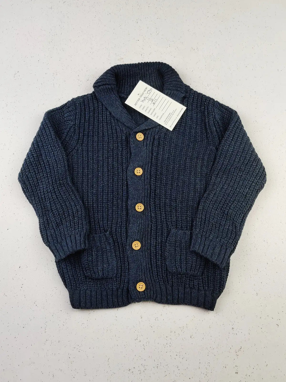 Buy online pre-used pre-loved 100% authentic & Original branded Unknown Brand (KWB-4744) available in Pakistan. Top international brands avilable.