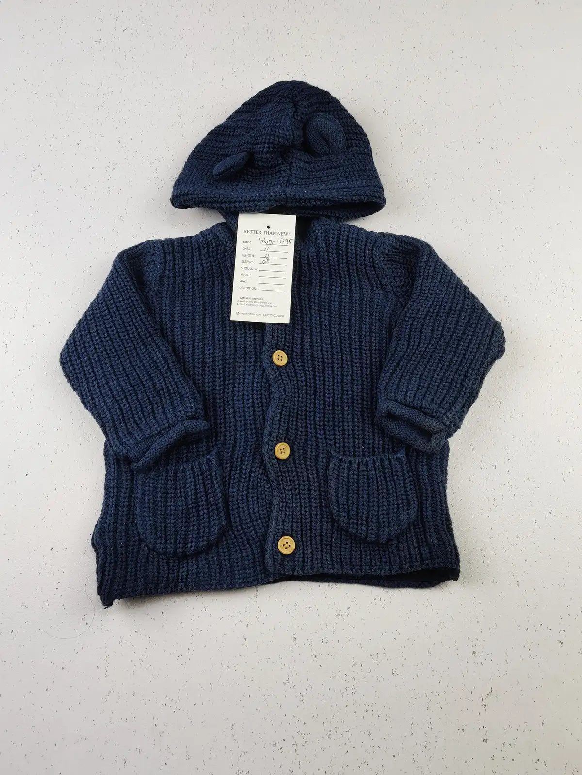 Buy online pre-used pre-loved 100% authentic & Original branded George (KWB-4795) available in Pakistan. Top international brands avilable.