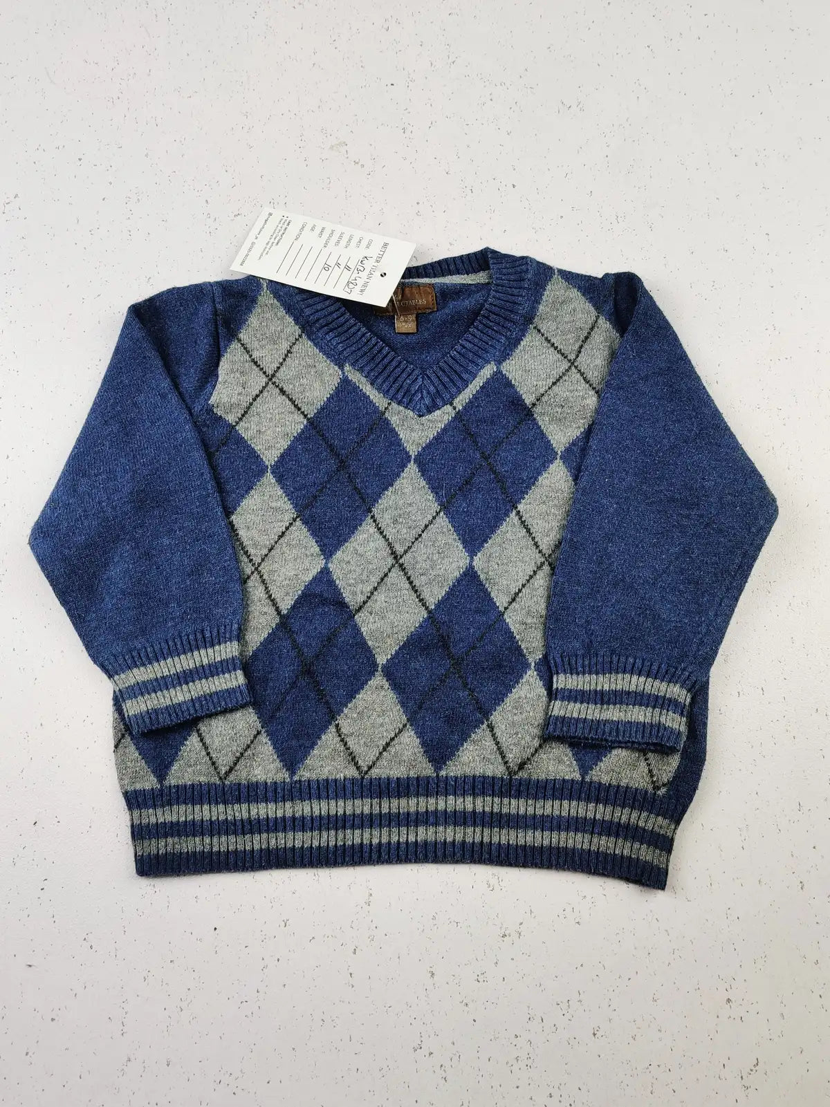 Buy online pre-used pre-loved 100% authentic & Original branded Mini Club (KWB-4827) available in Pakistan. Top international brands avilable.