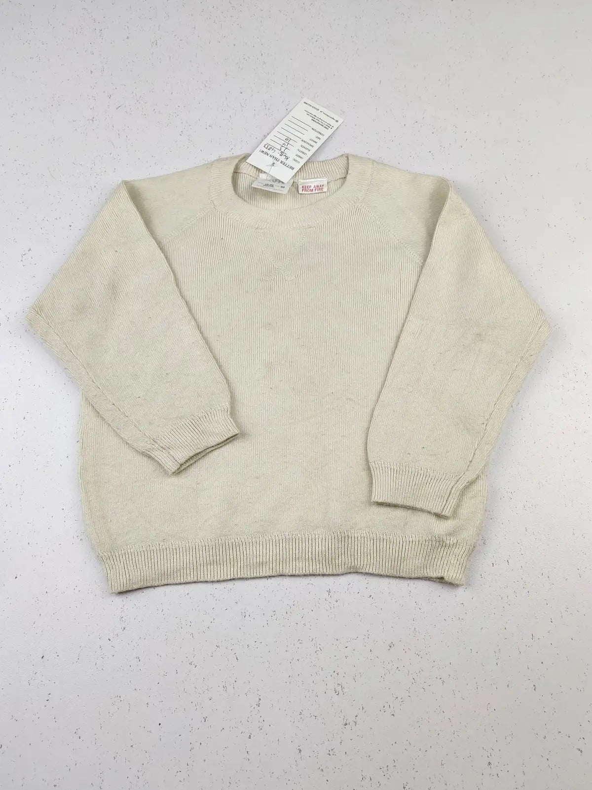 Buy online pre-used pre-loved 100% authentic & Original branded Zara (KWB-4833) available in Pakistan. Top international brands avilable.