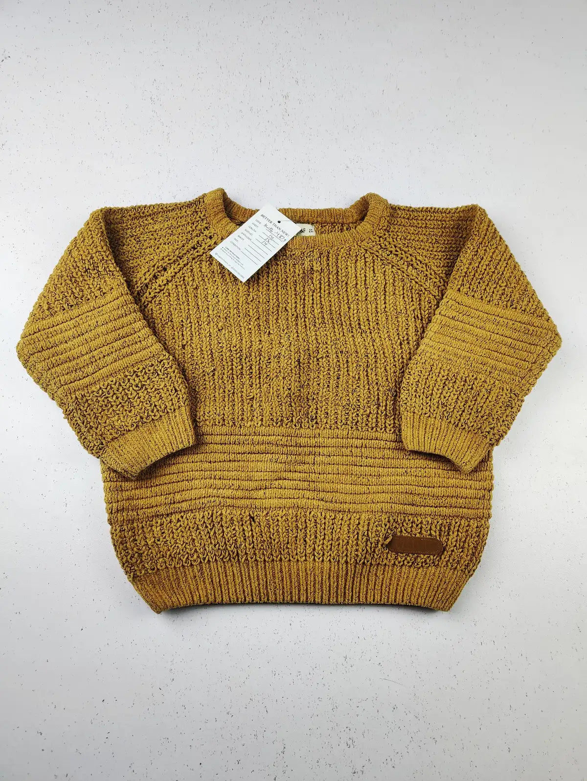 Buy online pre-used pre-loved 100% authentic & Original branded F&F (KWB-4873) available in Pakistan. Top international brands avilable.