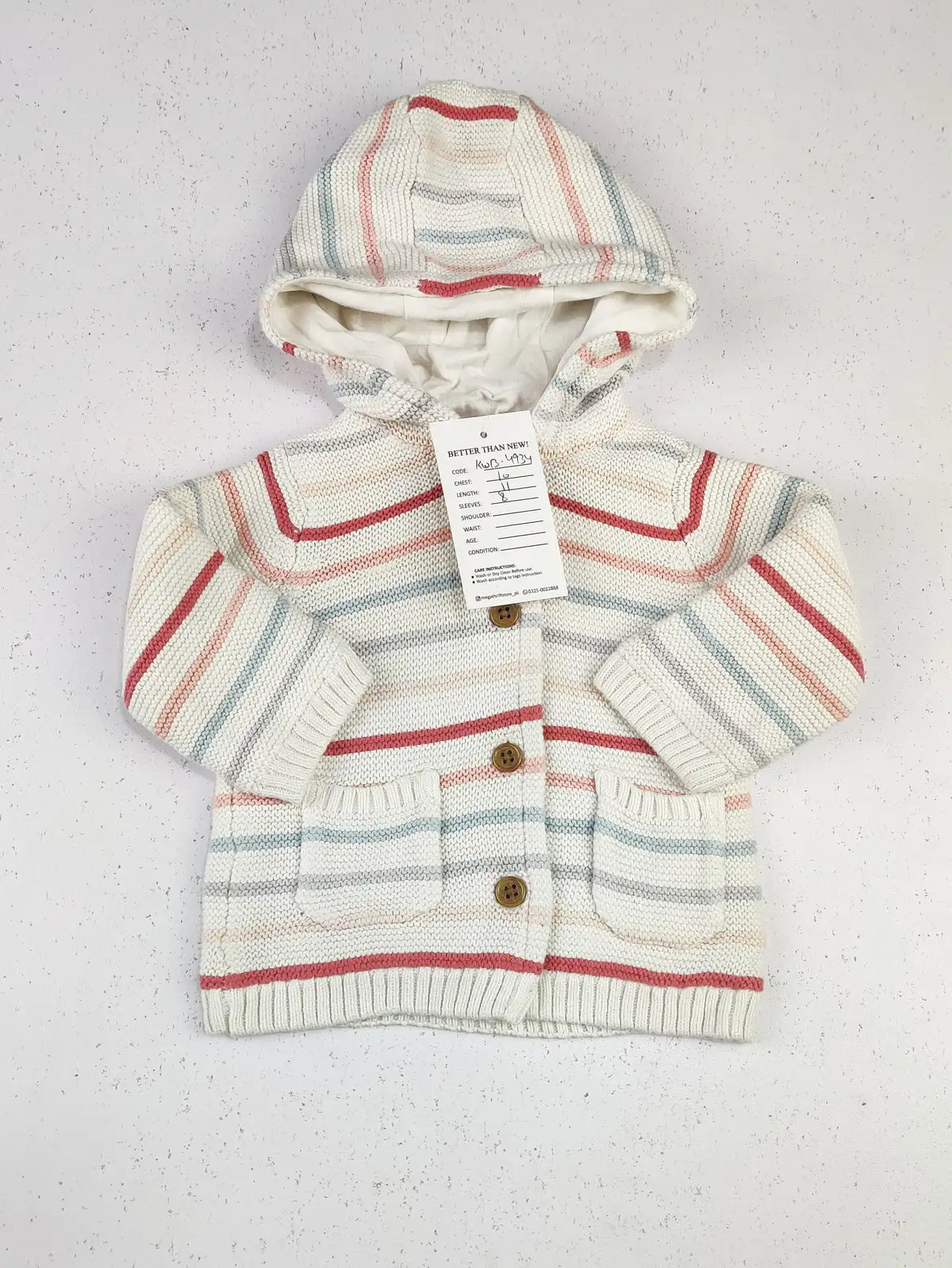 Buy online pre-used pre-loved 100% authentic & Original branded Marks & Spencer (KWB-4934) available in Pakistan. Top international brands avilable.