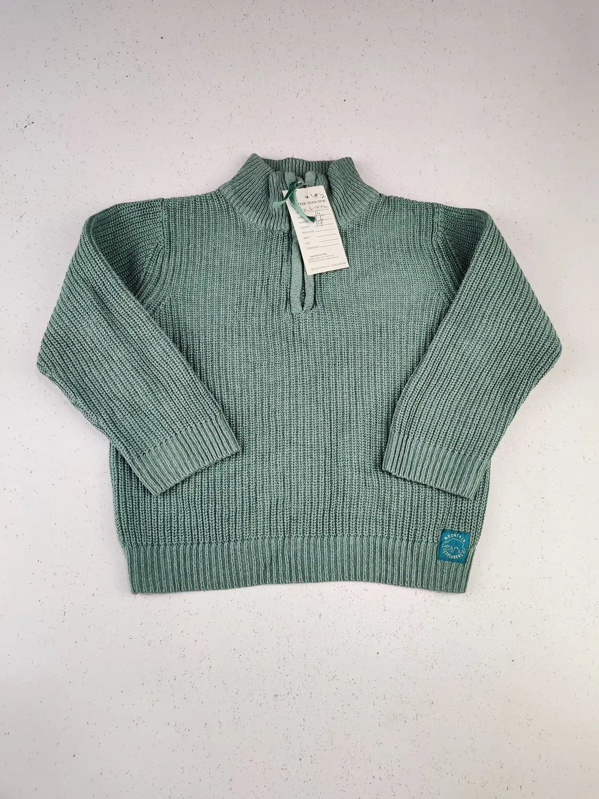 Buy online pre-used pre-loved 100% authentic & Original branded H&M (KWB-4972) available in Pakistan. Top international brands avilable.