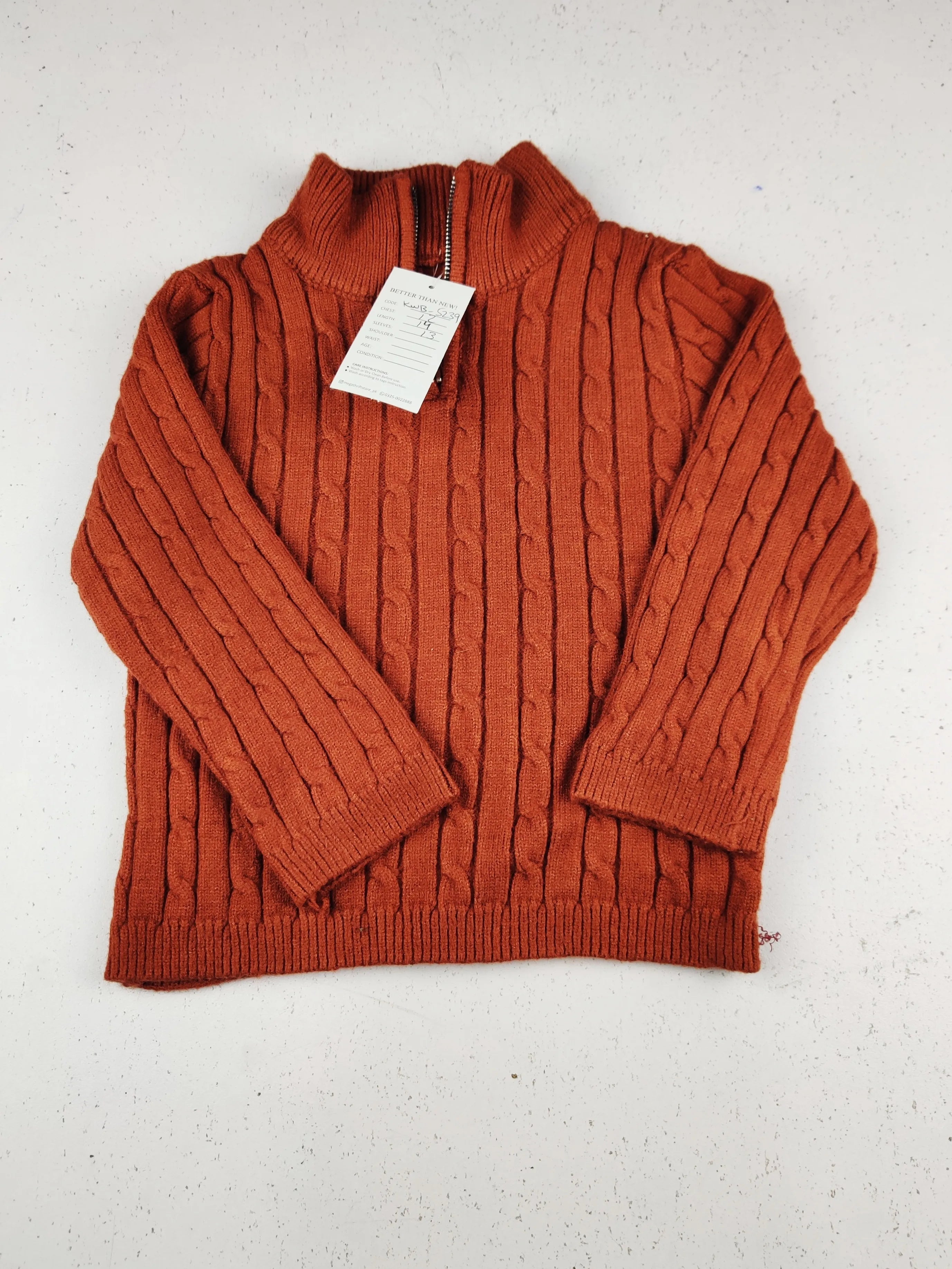 Buy online pre-used pre-loved 100% authentic & Original branded Unknown Brand (KWB-5239) available in Pakistan. Top international brands avilable.