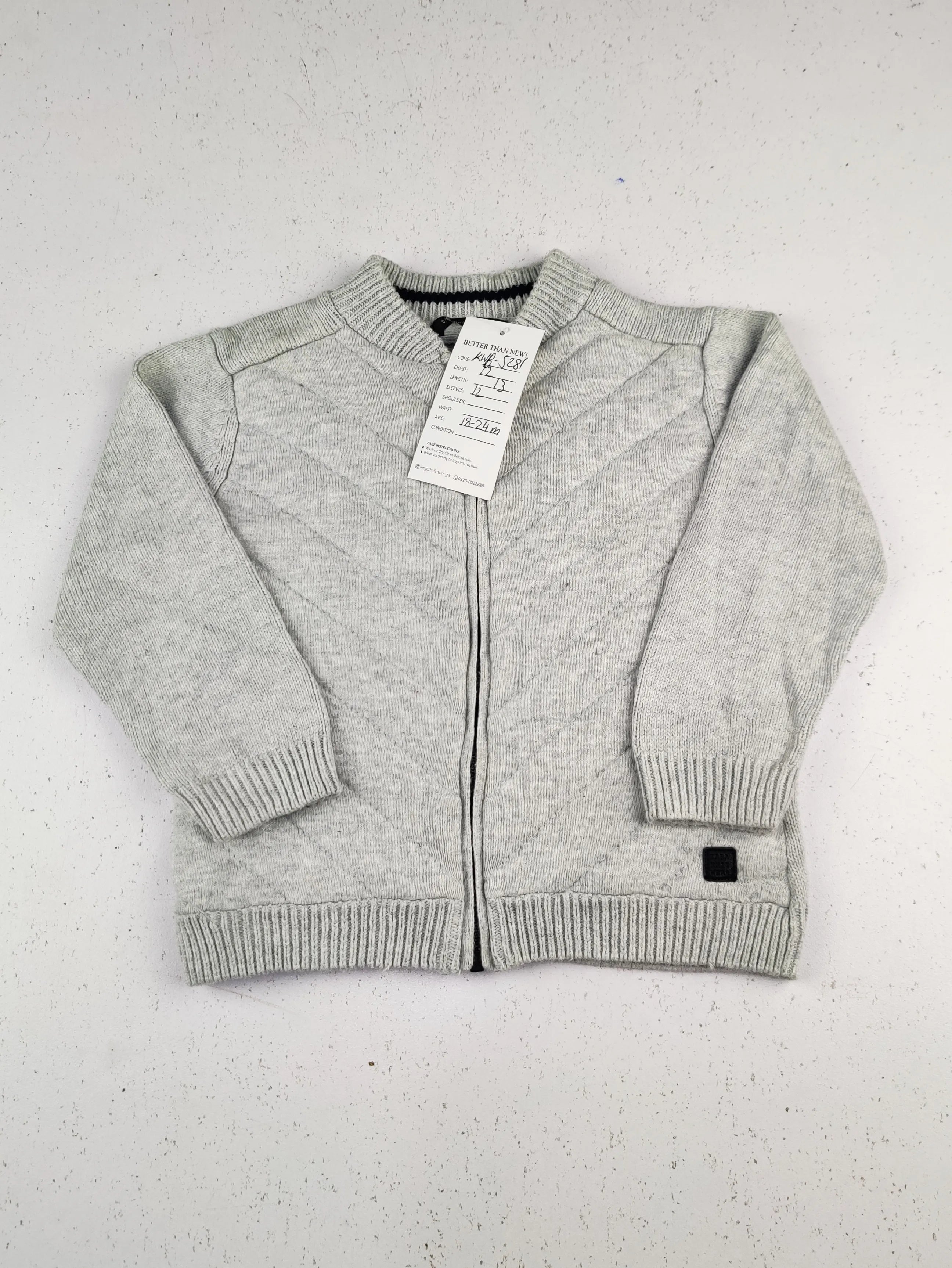 Buy online pre-used pre-loved 100% authentic & Original branded The Good Things (KWB-5281) available in Pakistan. Top international brands avilable.
