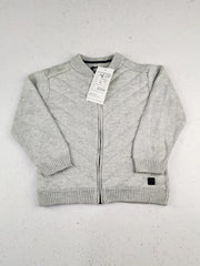 Buy online pre-used pre-loved 100% authentic & Original branded The Good Things (KWB-5281) available in Pakistan. Top international brands avilable.