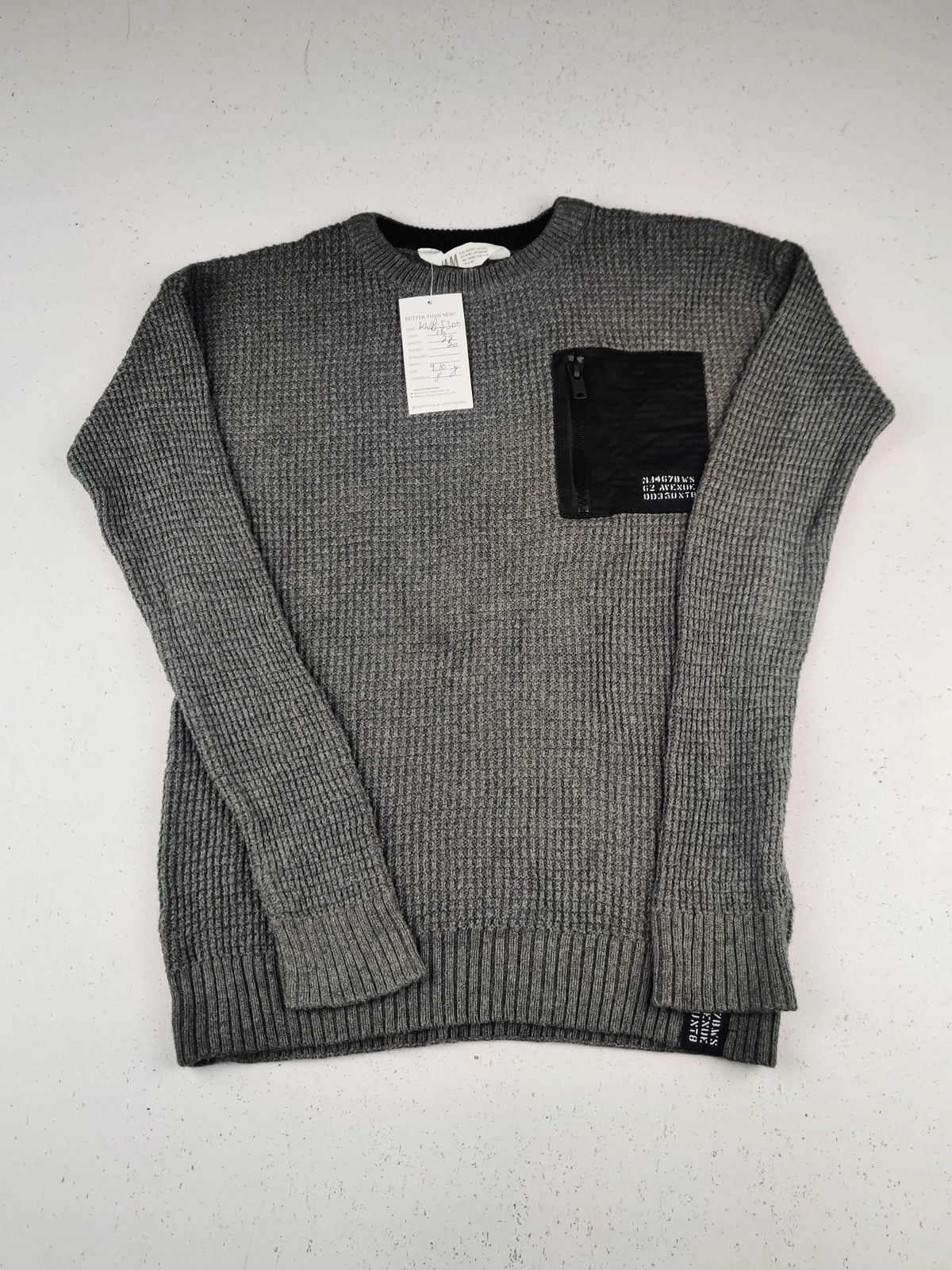 Buy online pre-used pre-loved 100% authentic & Original branded H&M (KWB-5300) available in Pakistan. Top international brands avilable.