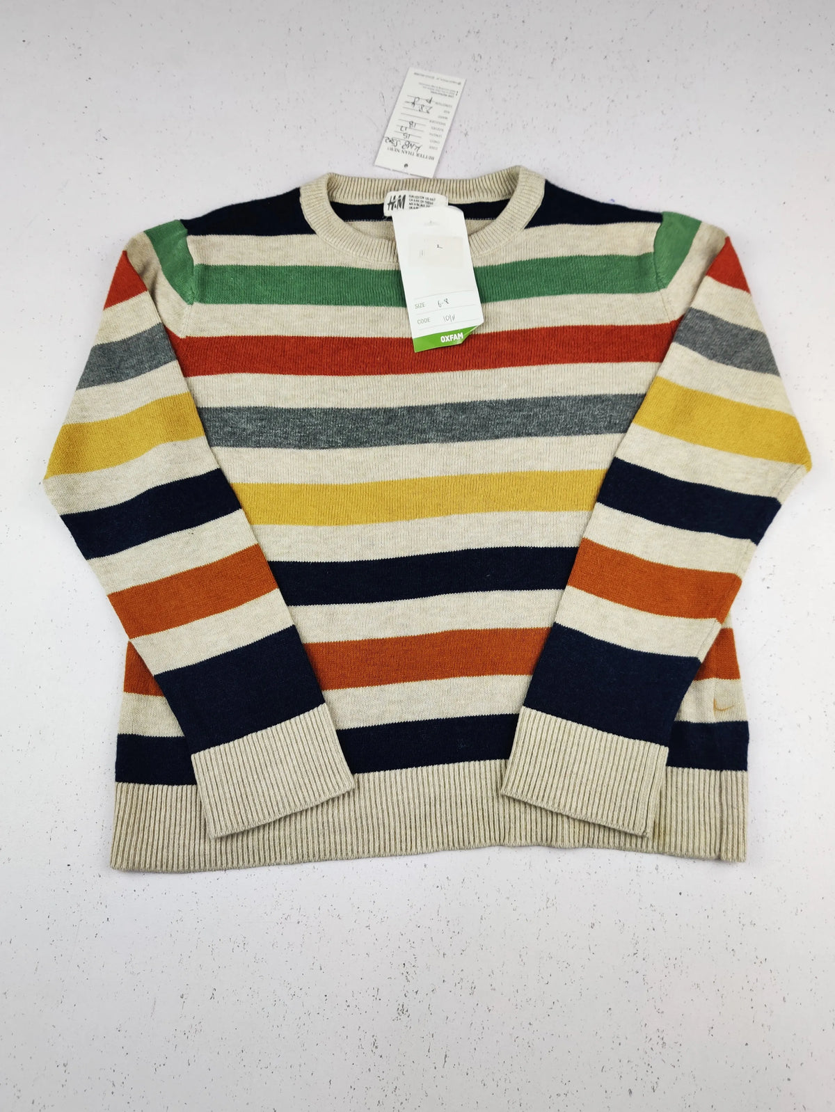 Buy online pre-used pre-loved 100% authentic & Original branded H&M (KWB-5302) available in Pakistan. Top international brands avilable.