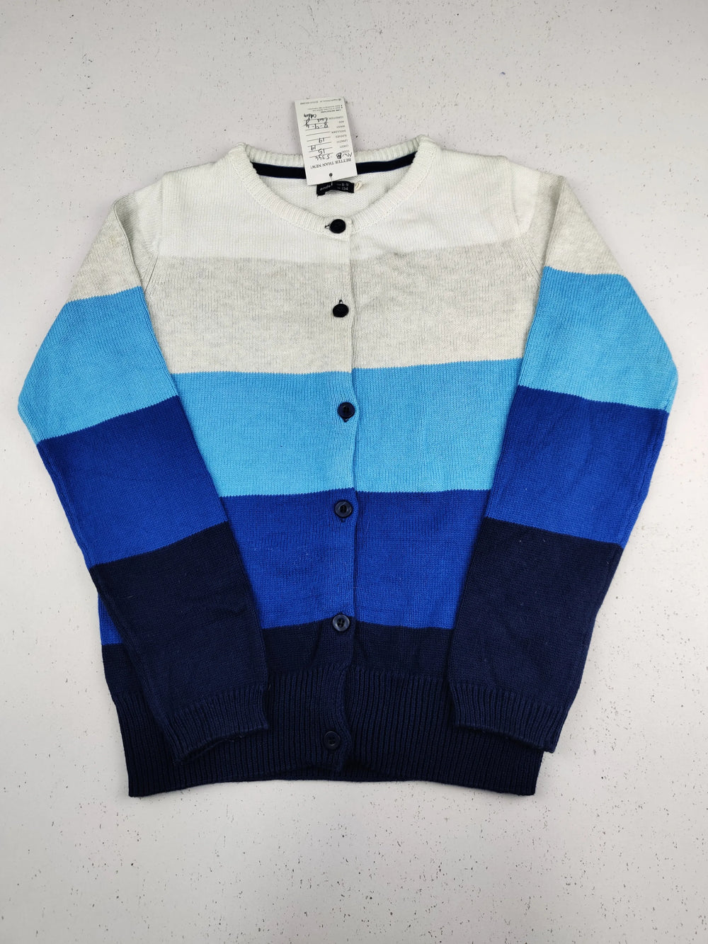 Buy online pre-used pre-loved 100% authentic & Original branded Endo (KWB-5344) available in Pakistan. Top international brands avilable.