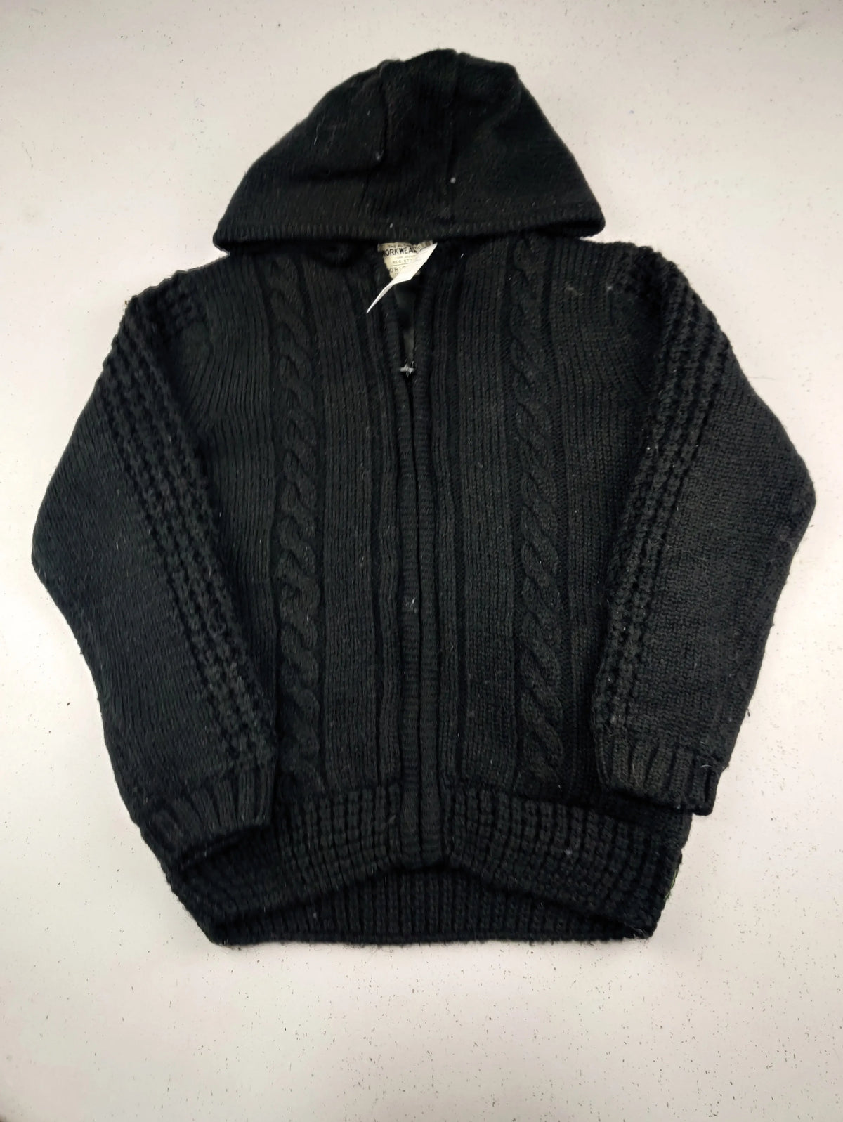 Buy online pre-used pre-loved 100% authentic & Original branded Marks & Spencer (KWB-5376) available in Pakistan. Top international brands avilable.
