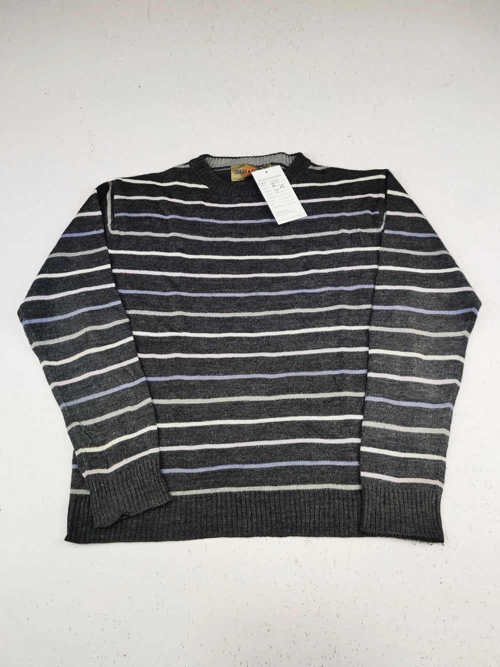 Buy online pre-used pre-loved 100% authentic & Original branded Urban Outlaws (KWB-5394) available in Pakistan. Top international brands avilable.