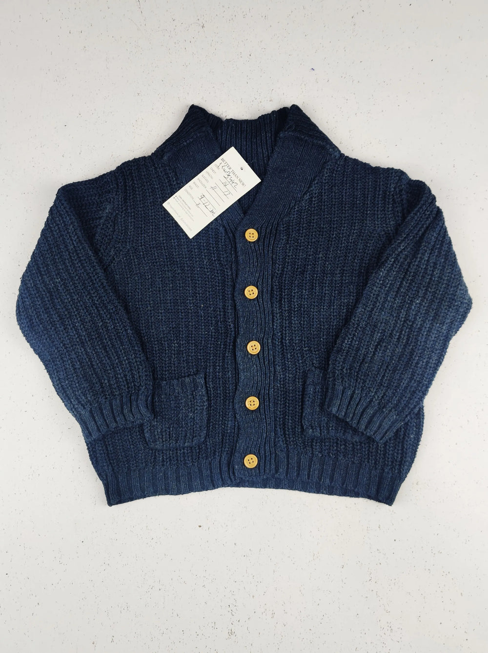 Buy online pre-used pre-loved 100% authentic & Original branded Unknown Brand (KWB-5442) available in Pakistan. Top international brands avilable.