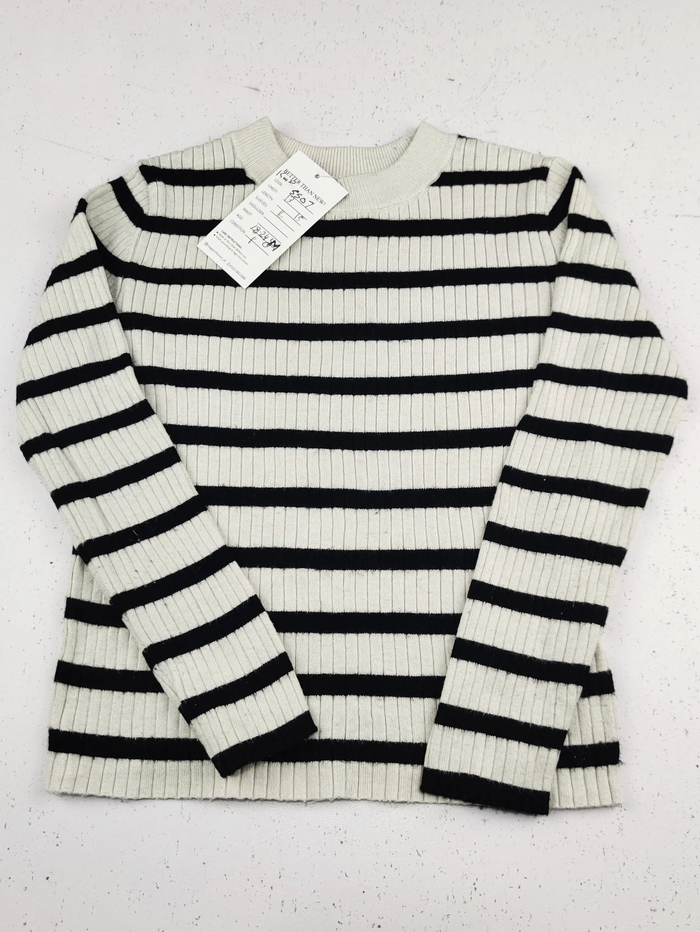 Buy online pre-used pre-loved 100% authentic & Original branded Zara (KWB-5507) available in Pakistan. Top international brands avilable.