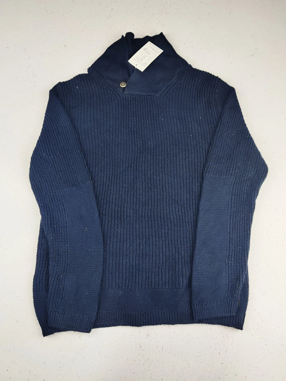 Buy online pre-used pre-loved 100% authentic & Original branded Zara (KWB-5595) available in Pakistan. Top international brands avilable.