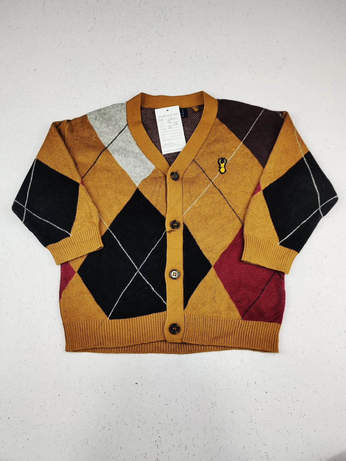 Buy online pre-used pre-loved 100% authentic & Original branded Next (KWB-5631) available in Pakistan. Top international brands avilable.