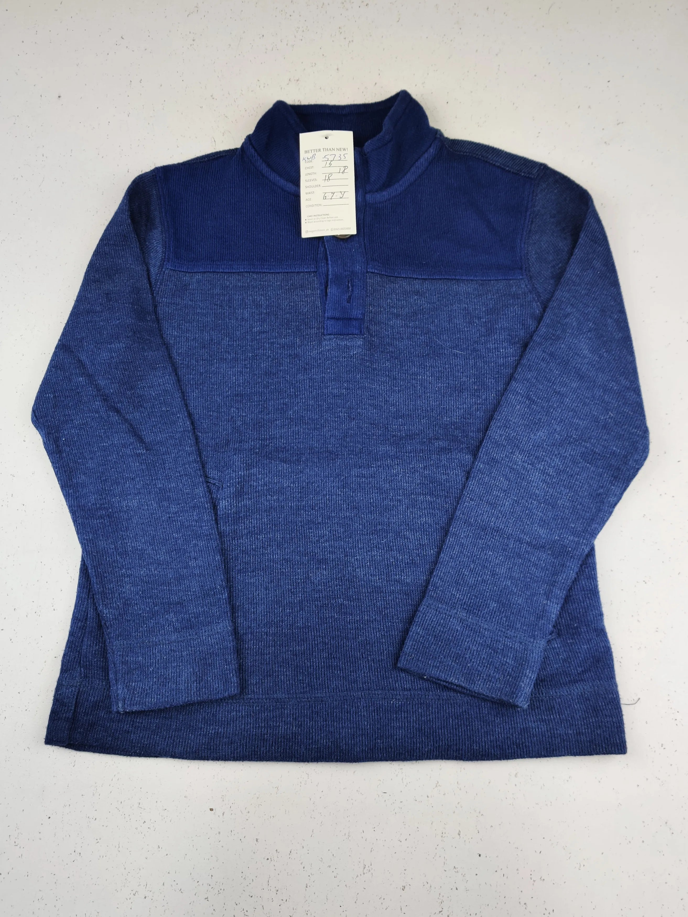 Buy online pre-used pre-loved 100% authentic & Original branded Old Navy (KWB-5735) available in Pakistan. Top international brands avilable.