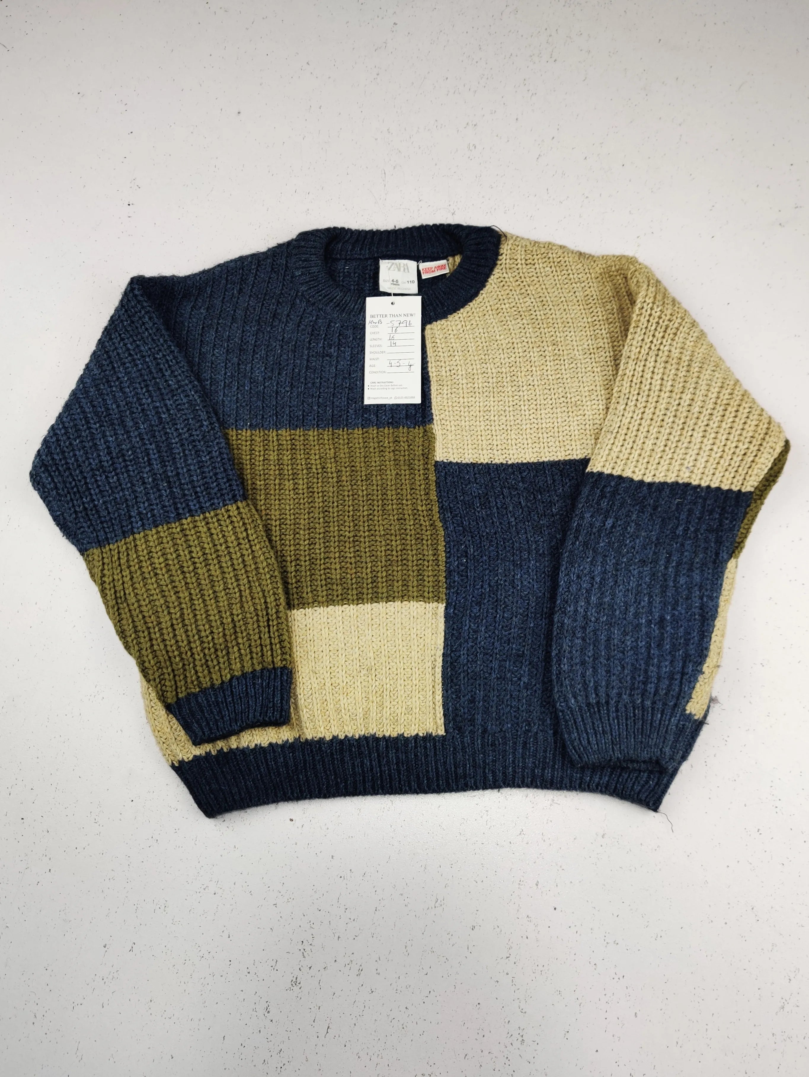 Buy online pre-used pre-loved 100% authentic & Original branded Zara (KWB-5796) available in Pakistan. Top international brands avilable.