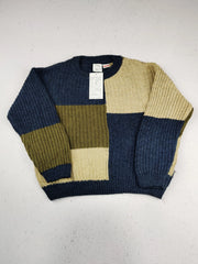 Buy online pre-used pre-loved 100% authentic & Original branded Zara (KWB-5796) available in Pakistan. Top international brands avilable.