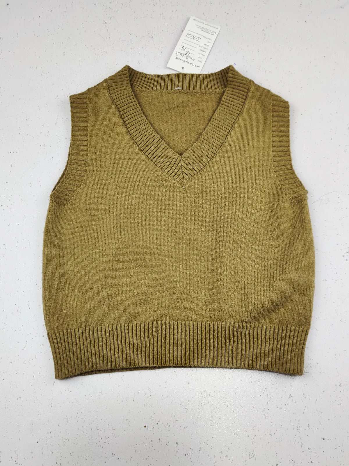 Buy online pre-used pre-loved 100% authentic & Original branded Shein (KWB-5854) available in Pakistan. Top international brands avilable.
