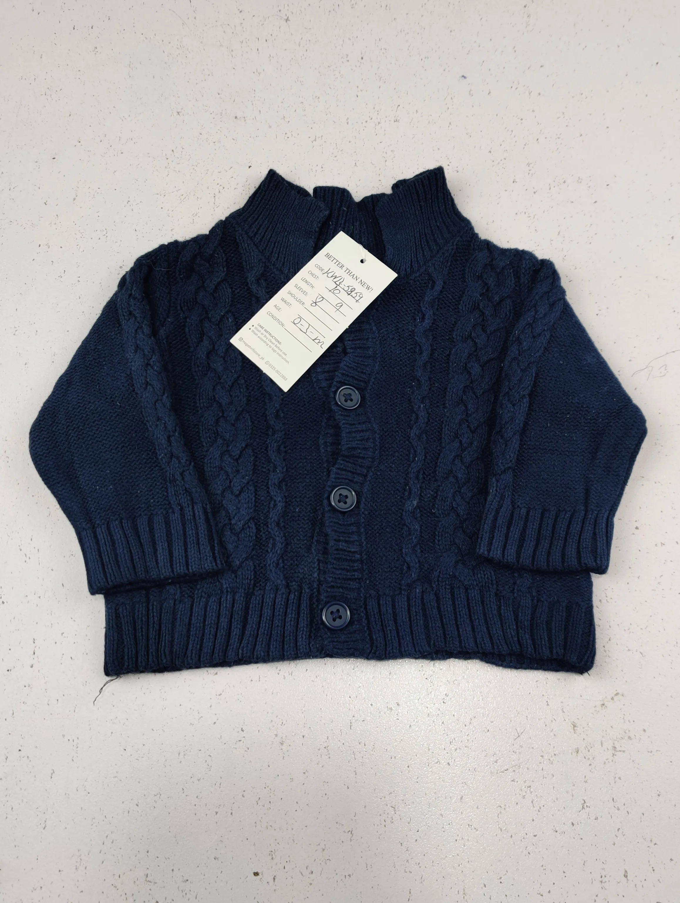 Buy online pre-used pre-loved 100% authentic & Original branded Unknown Brand (KWB-5859) available in Pakistan. Top international brands avilable.