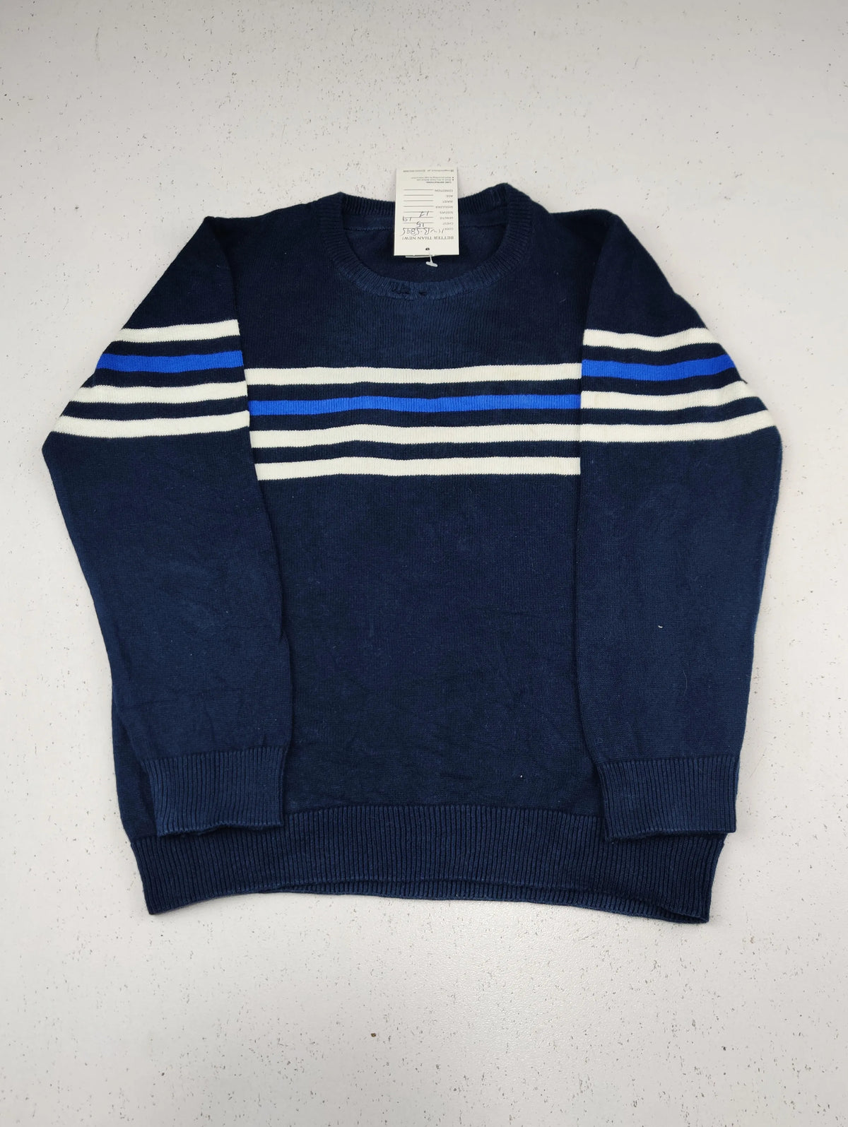 Buy online pre-used pre-loved 100% authentic & Original branded Little Kids (KWB-5895) available in Pakistan. Top international brands avilable.