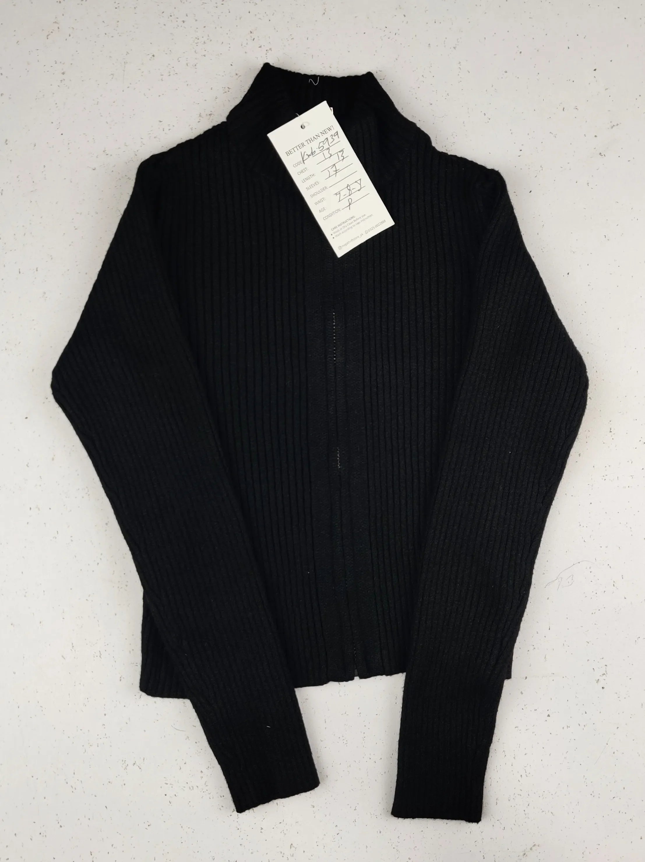 Buy online pre-used pre-loved 100% authentic & Original branded Primark (KWB-5939) available in Pakistan. Top international brands avilable.