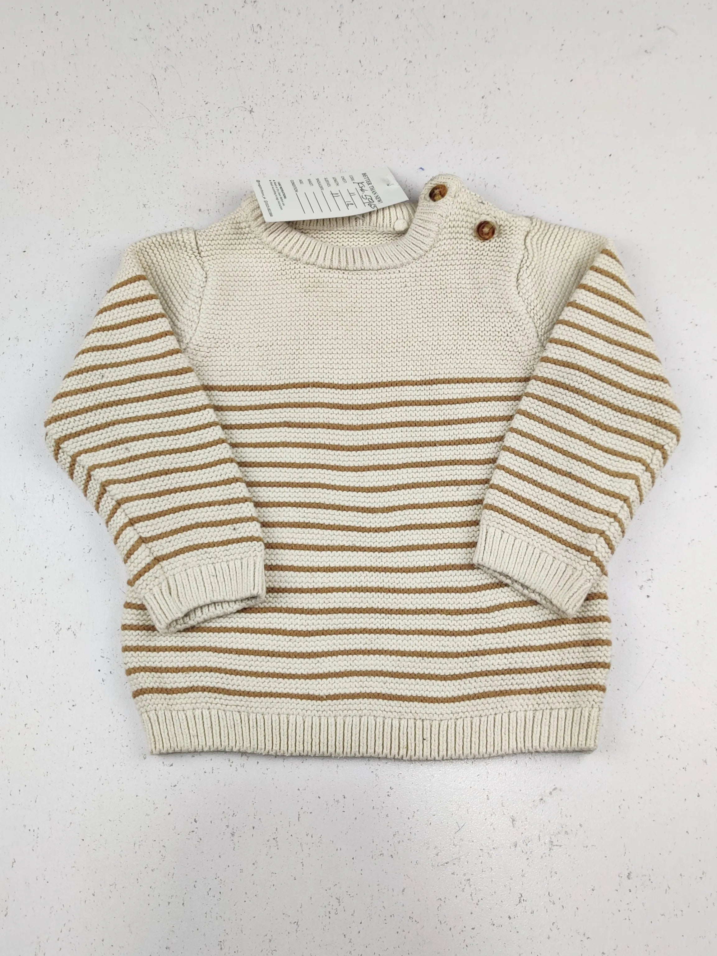 Buy online pre-used pre-loved 100% authentic & Original branded Tu (KWB-5965) available in Pakistan. Top international brands avilable.