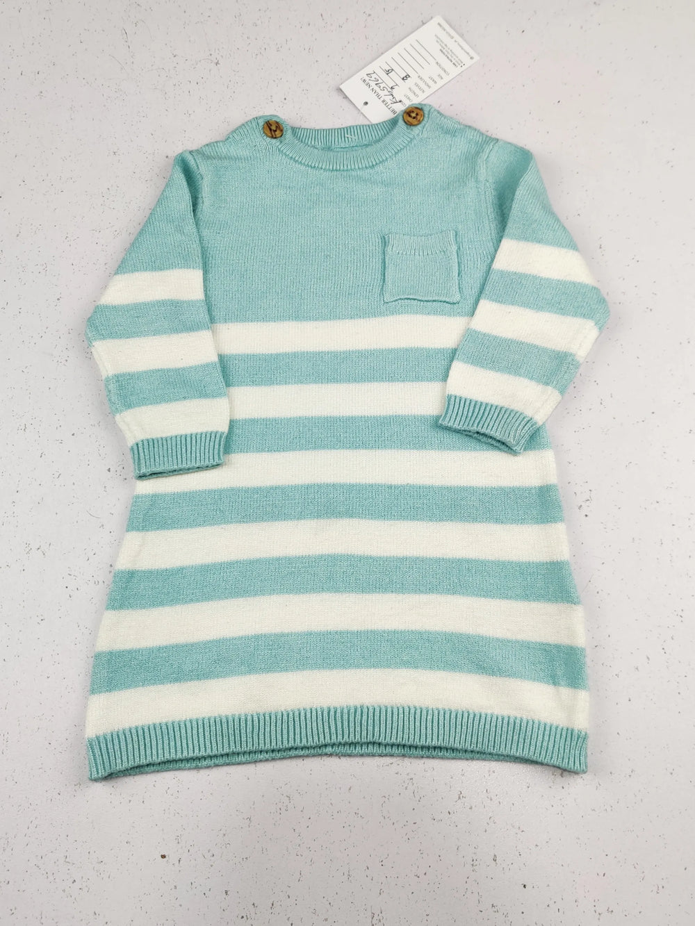 Buy online pre-used pre-loved 100% authentic & Original branded Marks & Spencer (KWB-5969) available in Pakistan. Top international brands avilable.