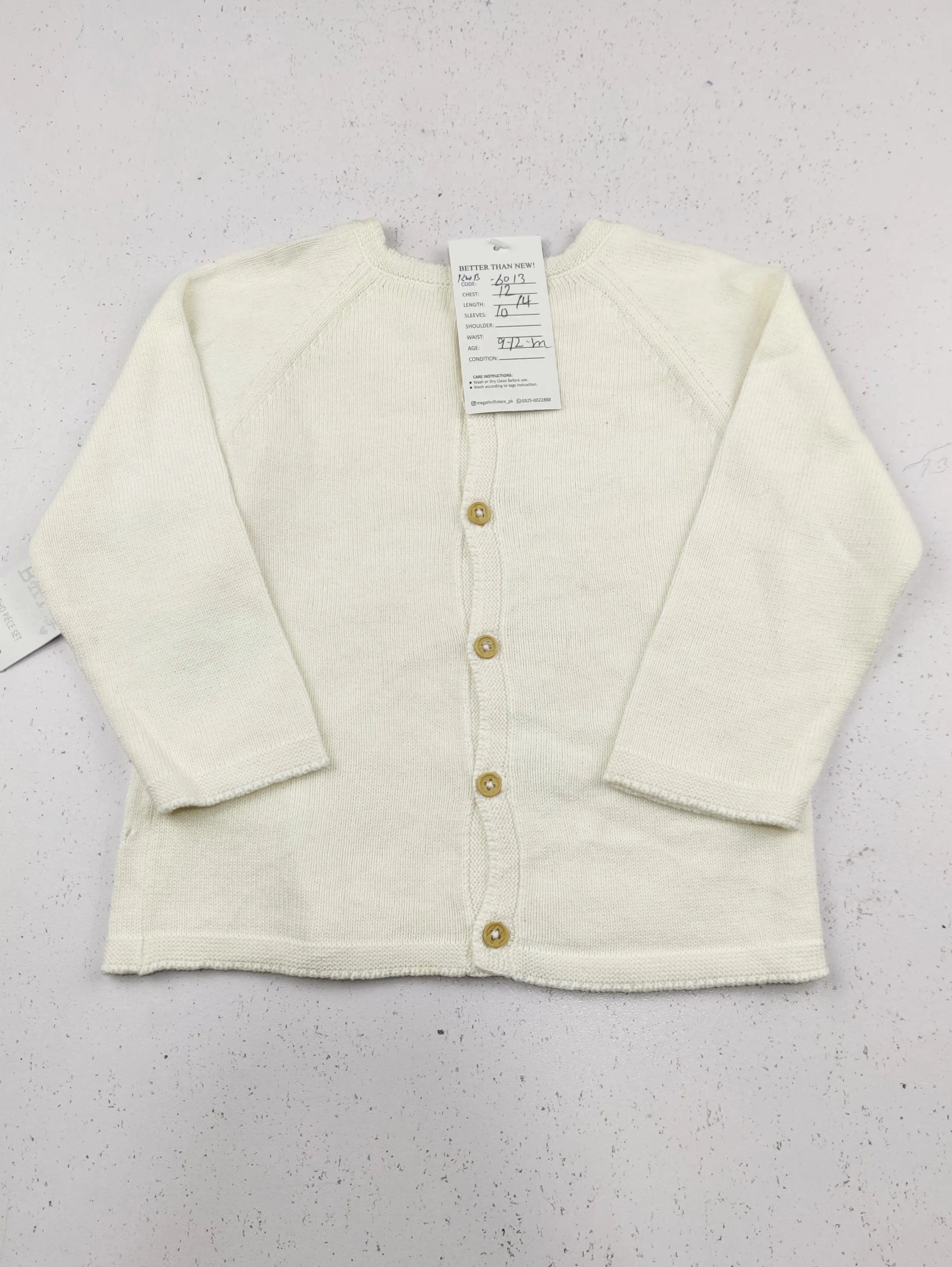 Buy online pre-used pre-loved 100% authentic & Original branded Unknown Brand (KWB-6013) available in Pakistan. Top international brands avilable.
