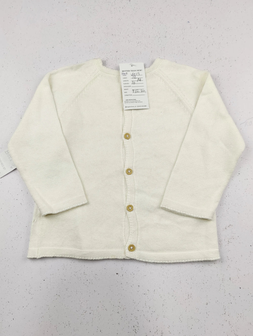 Buy online pre-used pre-loved 100% authentic & Original branded Unknown Brand (KWB-6013) available in Pakistan. Top international brands avilable.