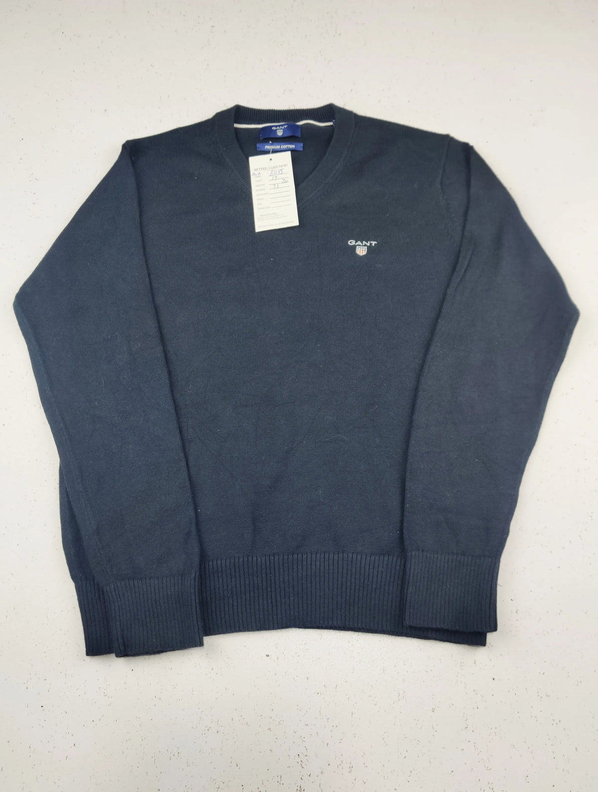 Buy online pre-used pre-loved 100% authentic & Original branded Gant (KWB-6015) available in Pakistan. Top international brands avilable.