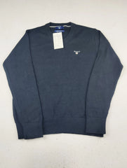 Buy online pre-used pre-loved 100% authentic & Original branded Gant (KWB-6015) available in Pakistan. Top international brands avilable.
